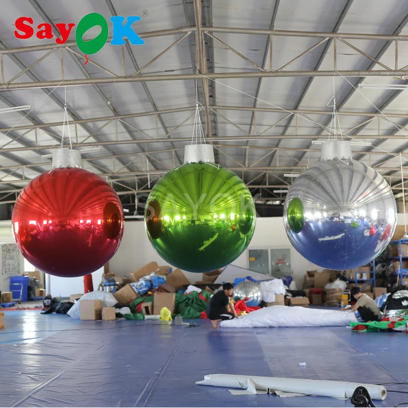 Large PVC Inflatable Mirror Ball with Hat Inflatable Mirror Balloons for Party Show Commercial Advertising Decoration