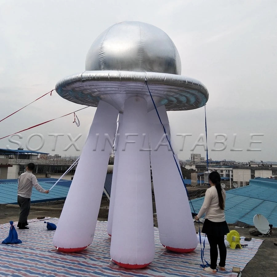 model for activities 2019 new design 4.5m H popular inflatable UFO,silver standing UFO