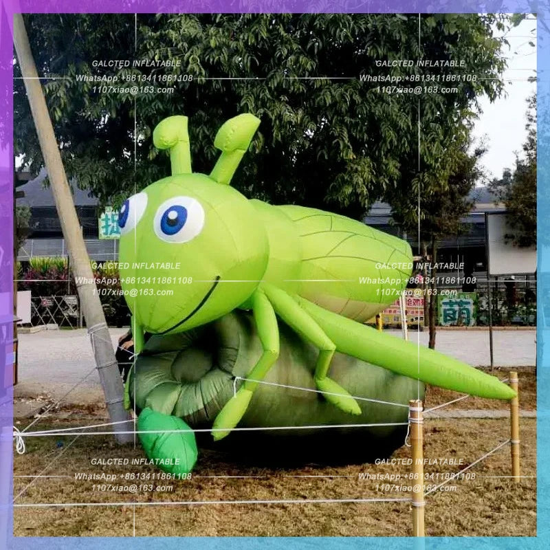 Inflatable Grasshopper Decorations Customized 2.7x3m Big Inflated Cartoon Toys For Party Event Home Decoration-Toys