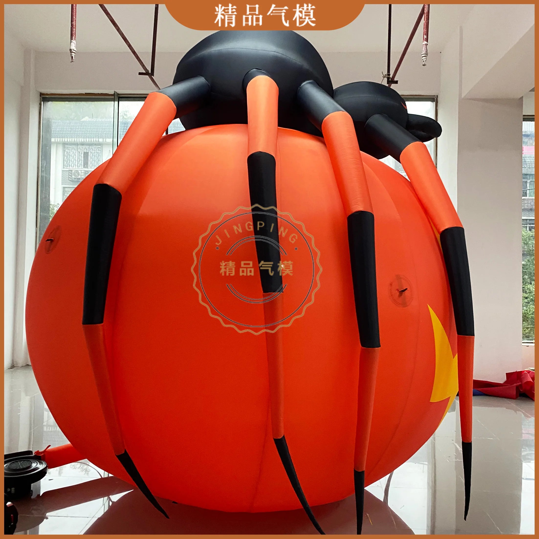 Customizable Inflatable Pumpkin and Spider - Halloween Atmosphere Decoration for Bars and Themed Events