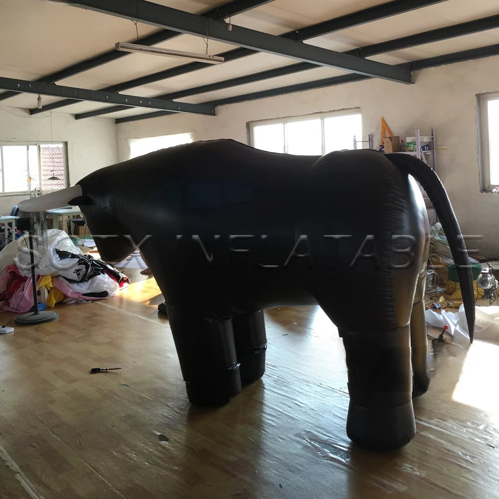 For Bullfighting Game Spain Style Movable Adult Black Inflatable Bull Costume Large Inflatable Cow Cartoon Costume
