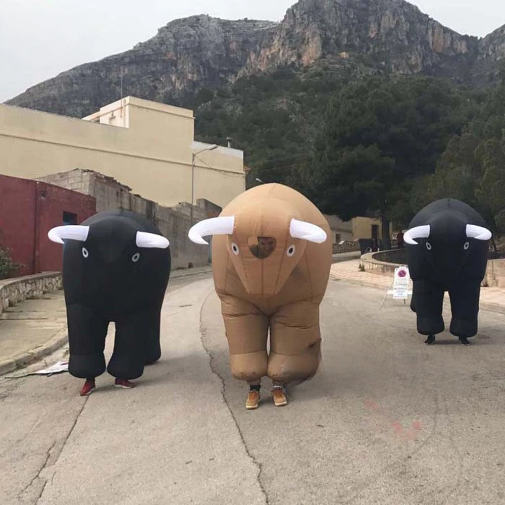 For Bullfighting Game Spain Style Movable Adult Black Inflatable Bull Costume Large Inflatable Cow Cartoon Costume