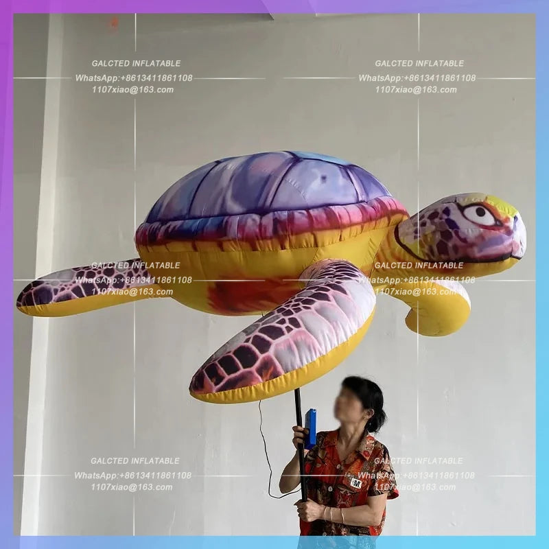 man carries the Money Receipt Fund Ocean The inflatable sea turtle model Park Bar boss walking patrol field interactive prop