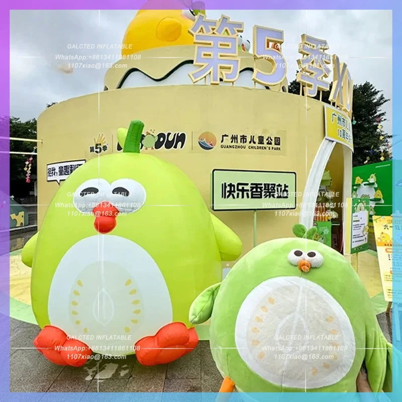 parent-child interactive park Inflatable cartoon cute chicken air model city-themed flash mob market event planning