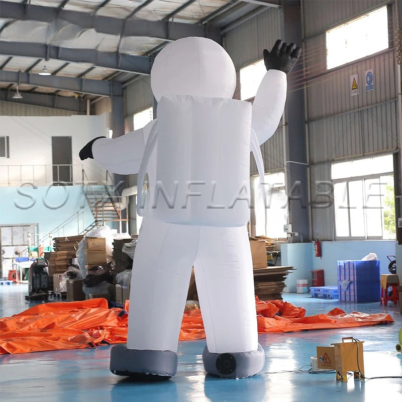 Display/Event 2m/3m/4m Spaceman Inflatable Astronaut Characters for Planetarium Exhibition/Advertising