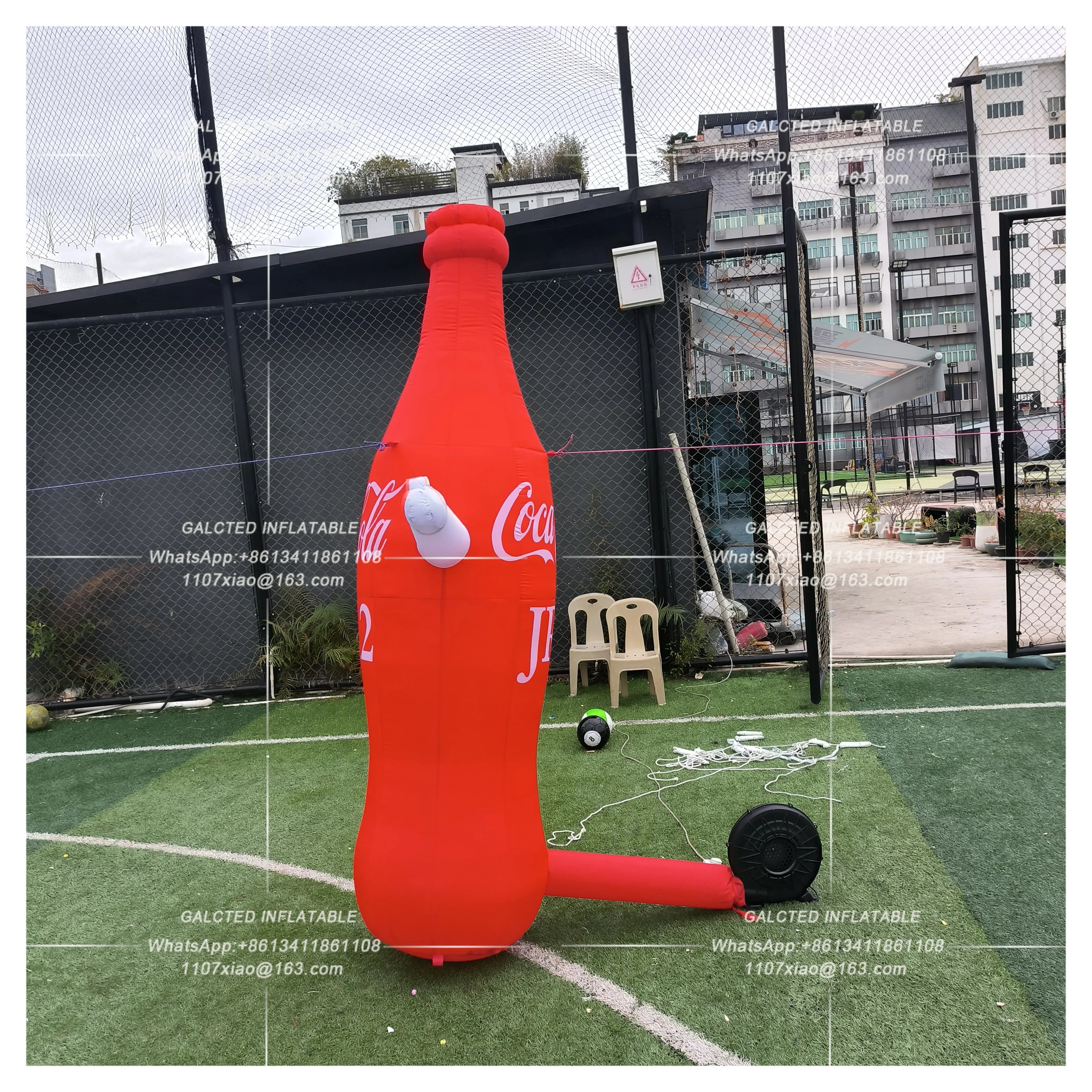 Inflatable Giant Cola Bottle With Blower Giant Outdoor Advertising Event Display For Promotion And Decoration