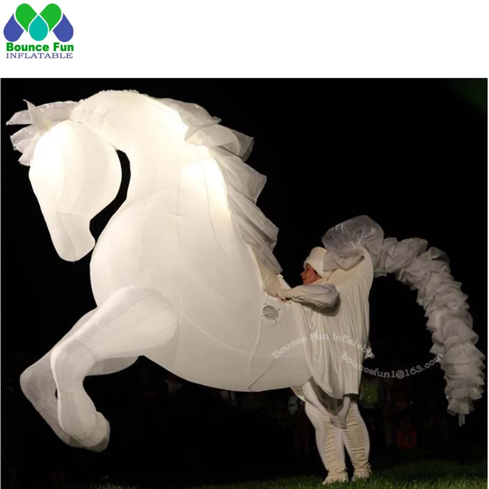 Parade Performance Wholesal Walking 3m White Inflatable Horse Costume With Lights Inflatable Cartoon Mascot Costume For Carnival