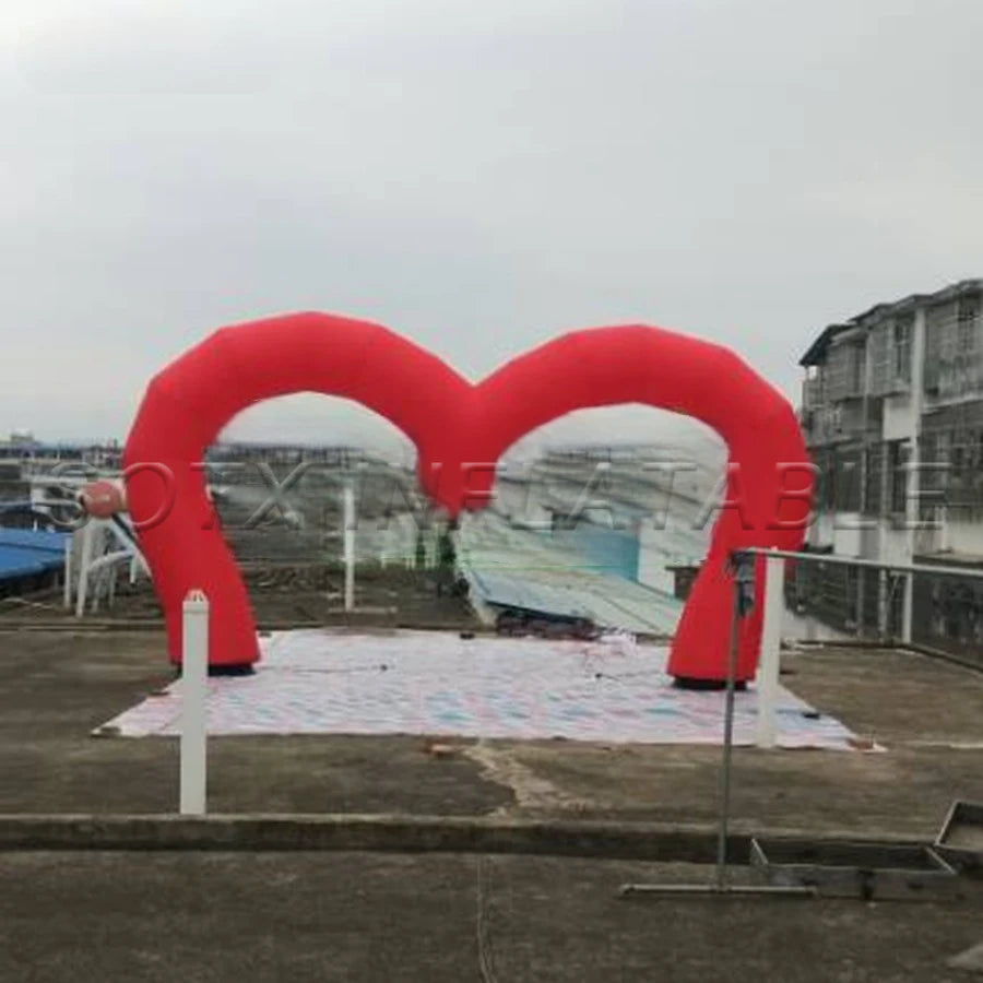 Valentine's Day decoration Free standing inflatable heart shaped arch with 2 pcs 63cm diameter bases and fans for wedding/