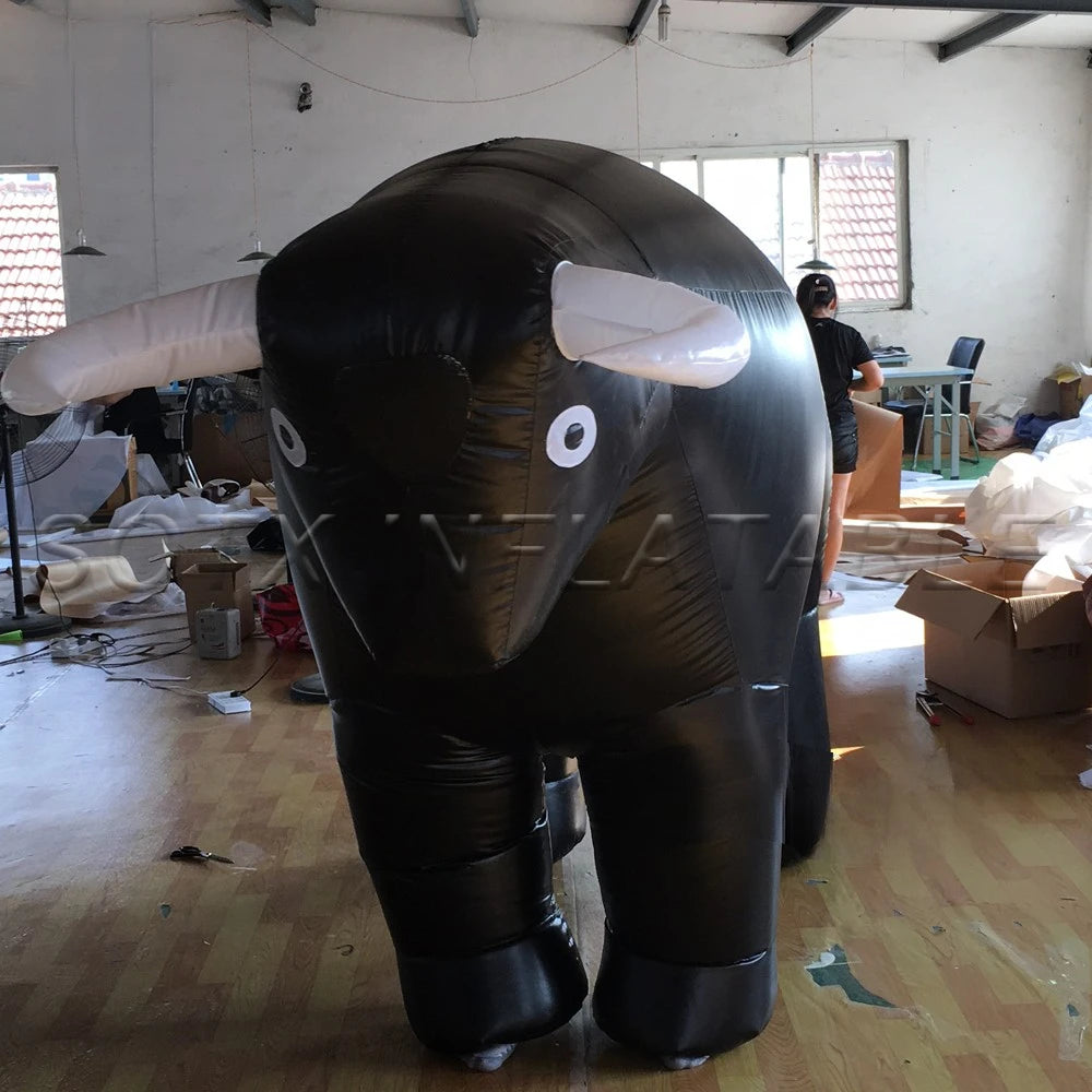 For Bullfighting Game Spain Style Movable Adult Black Inflatable Bull Costume Large Inflatable Cow Cartoon Costume