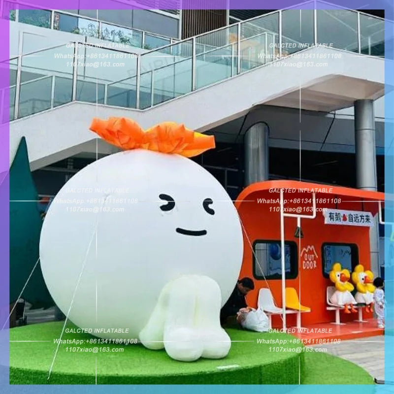 white cartoon dolls Sitting cute inflatable maple leaf doll for concert decoration square advertising