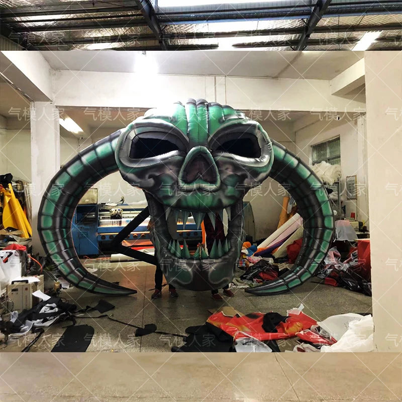 Customizable Inflatable Skull with Horns - Halloween Decoration for Events, Bars, and Nightclubs