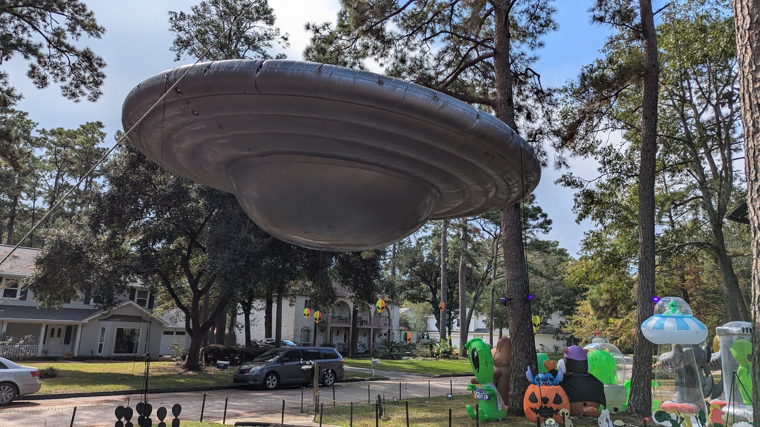 23FT Giant Inflatable UFO with Built-in Top Blower, Chasing LED Lights, Premium Twill Nylon Flying Saucer for Outdoor Events and Stage Display